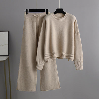 ASTR - Two Piece Set