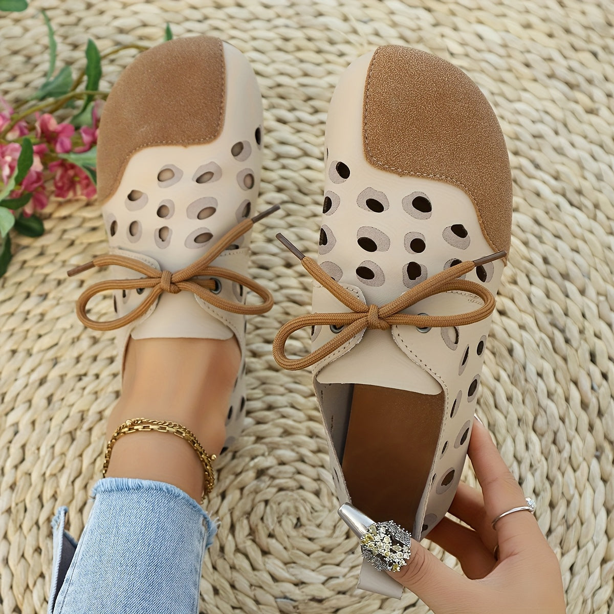 ASTR - Loafer