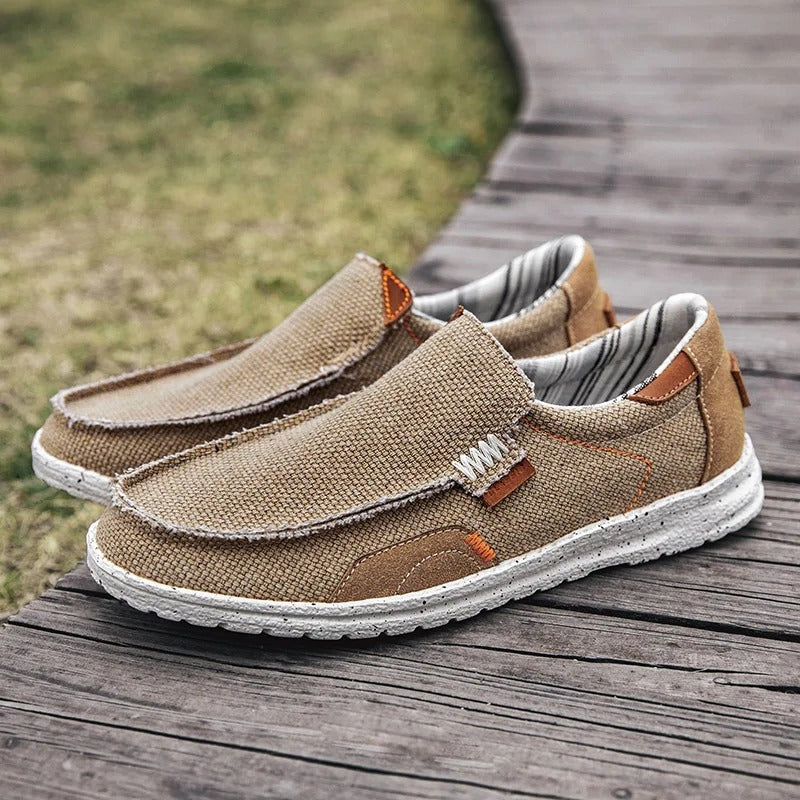 ASTR - Slip-On