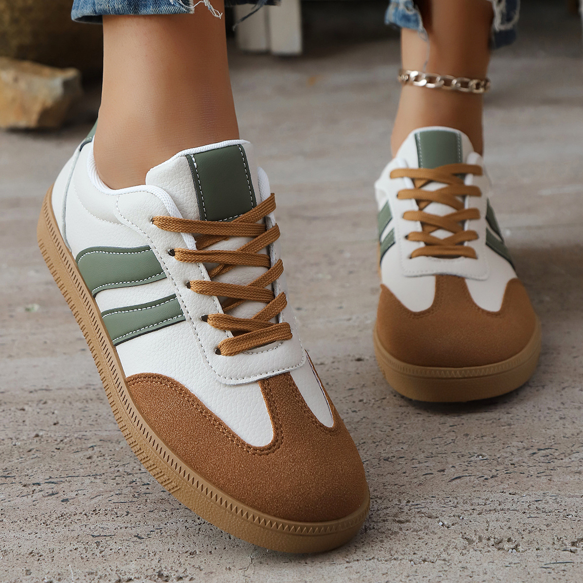 ASTR - Retro Sneakers