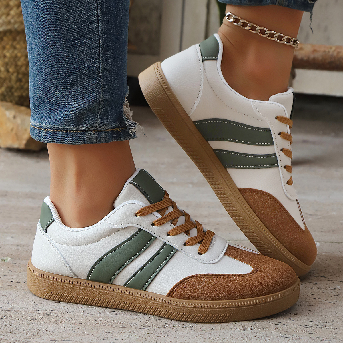 ASTR - Retro Sneakers