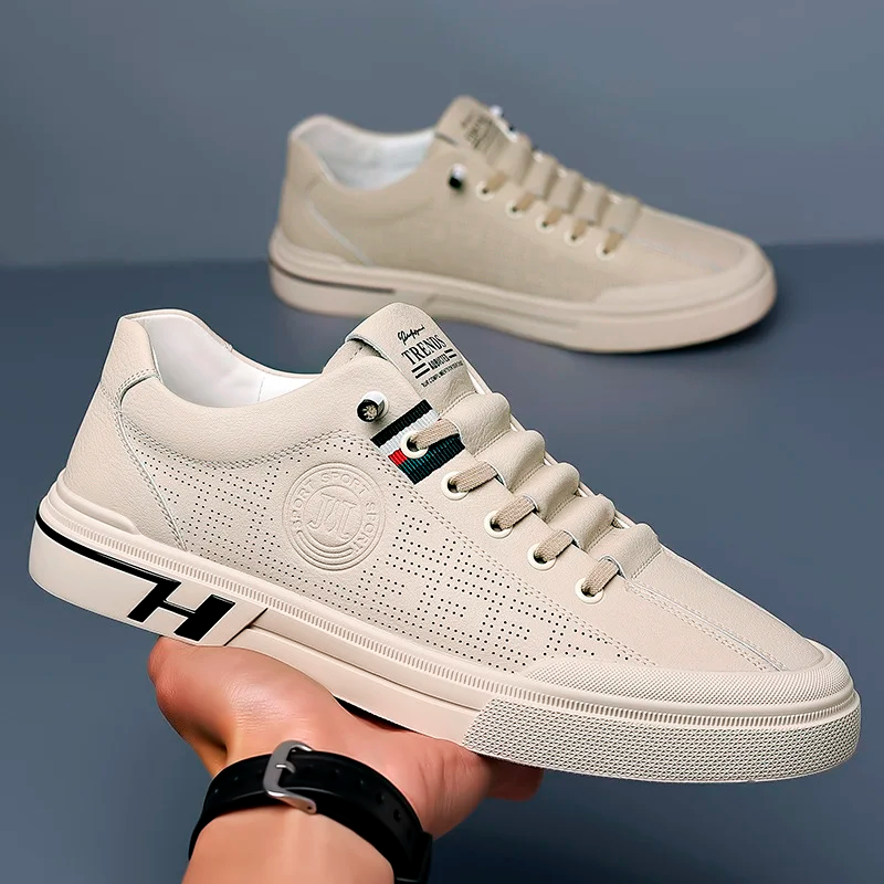 ASTR- Sneaker