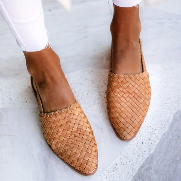 ASTR - Woven Loafers