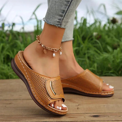 ASTR - Sandals