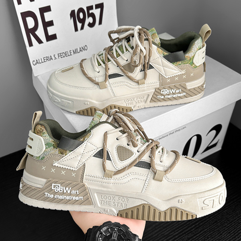 ASTR- Sneaker