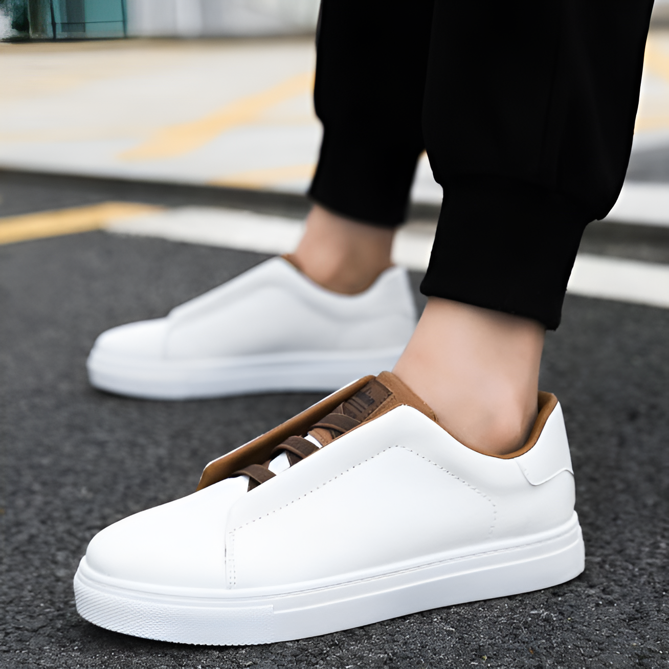 ASTR- Sneaker