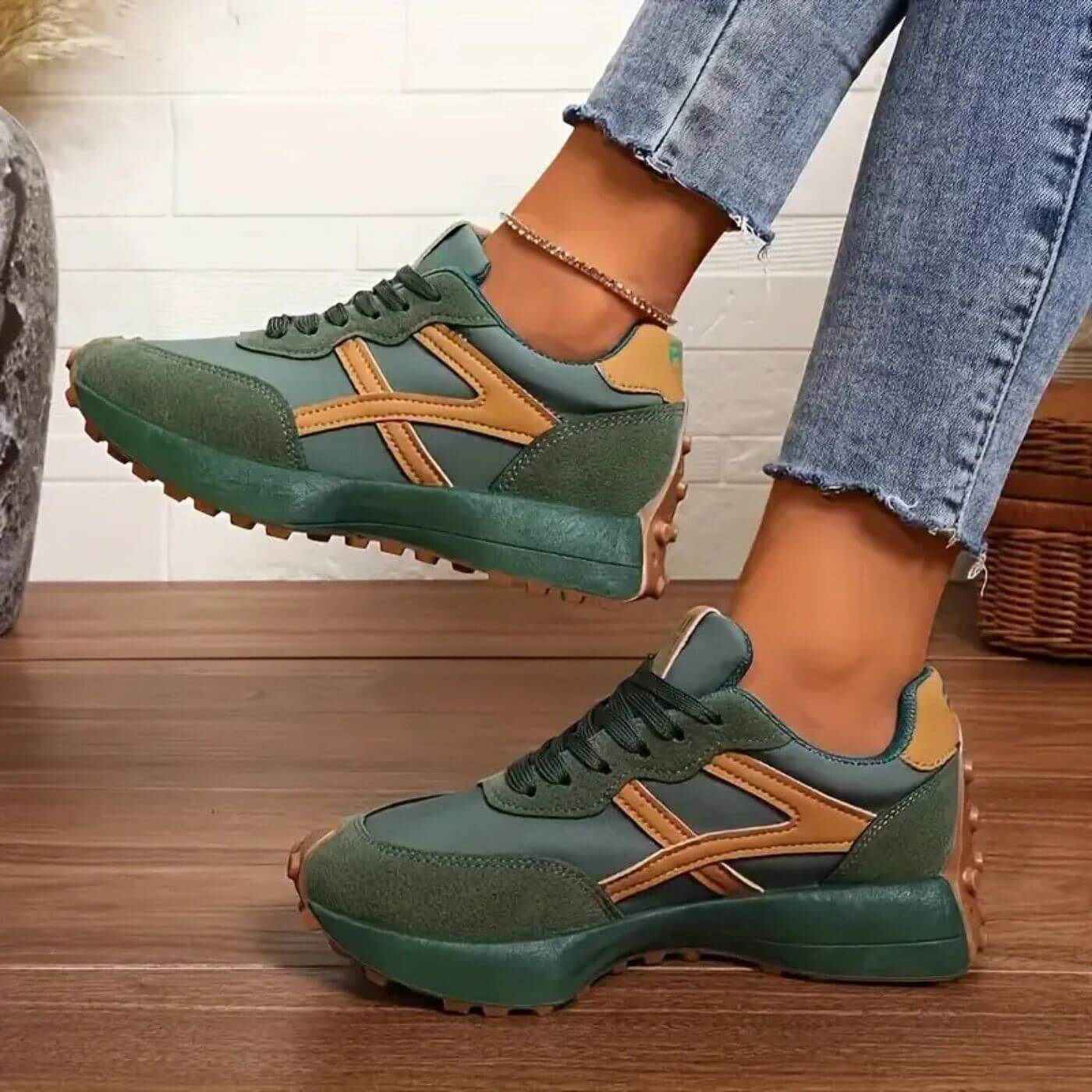 ASTR - Sneaker